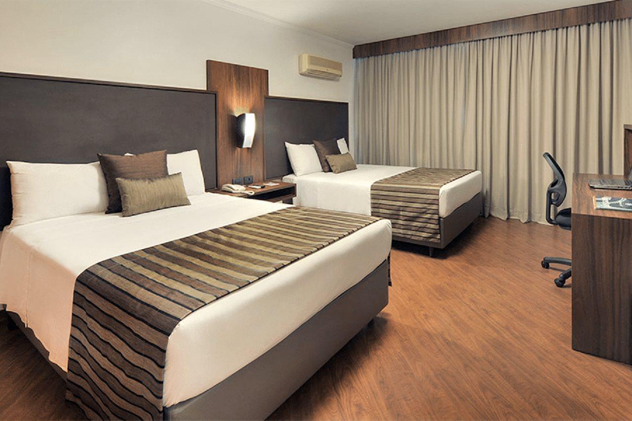 Hotel Deville Business Maringa Exterior photo